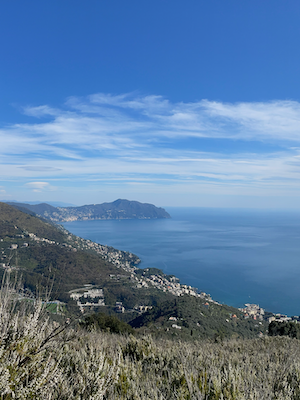 Monte Giugo Wanderung in Genua Ausblick auf Portofino